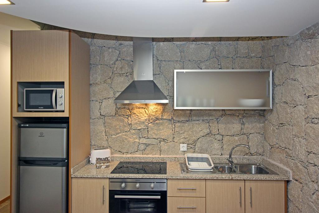 Geresiana Apartamentos Экстерьер фото